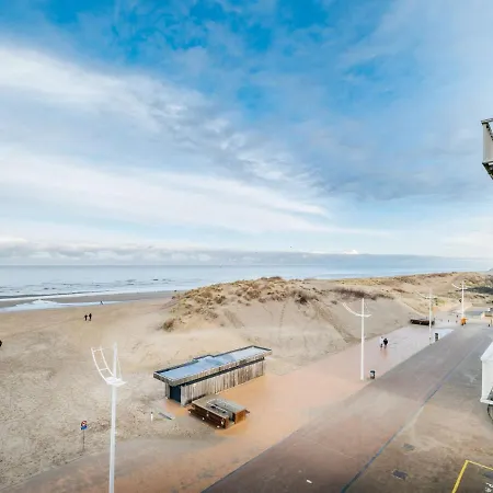 Vitalo 401 With Sea View Located On The Dike
