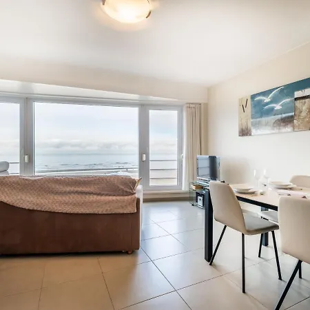 Vitalo 401 With Sea View Located On The Dike
